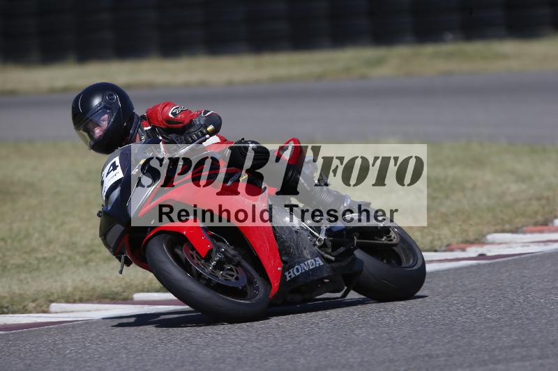/12 30.04.2026  Speer Racing ADR/Gruppe gelb/34